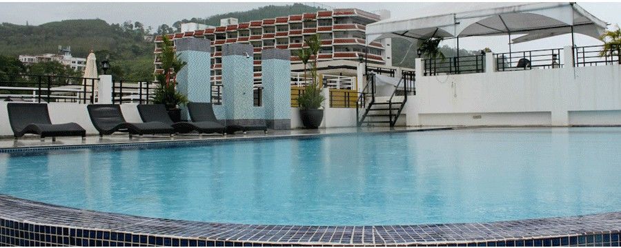 Malin Patong Hotel Luaran gambar