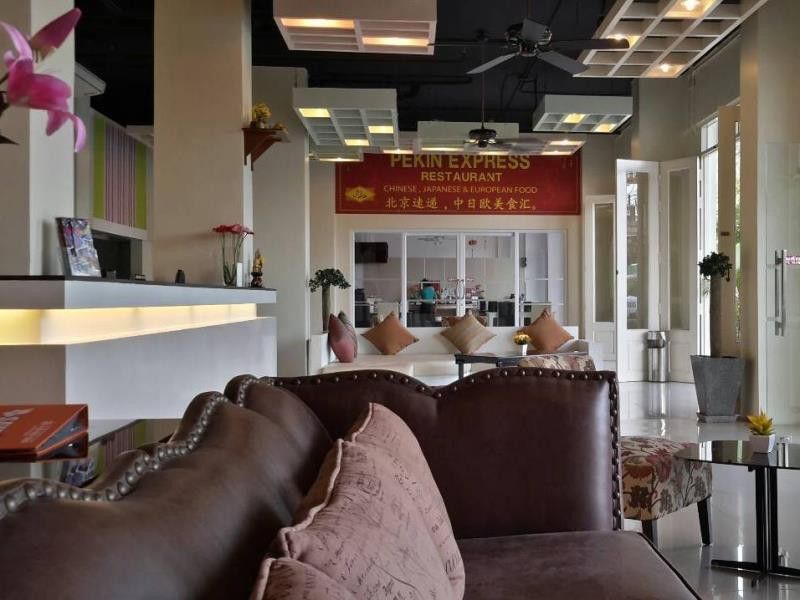 Malin Patong Hotel Luaran gambar